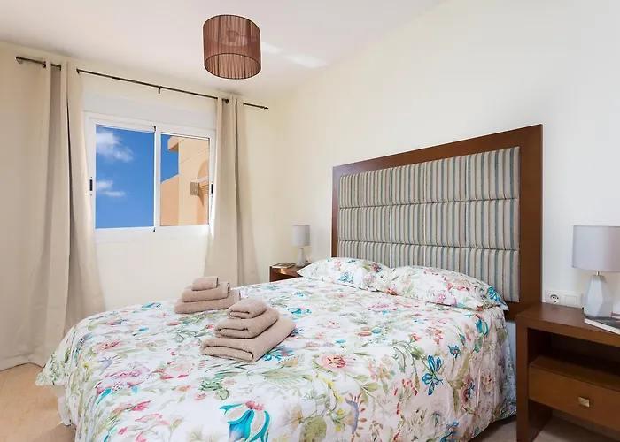 Adeje With Pool, Sea View And Free Wifi أذيخي