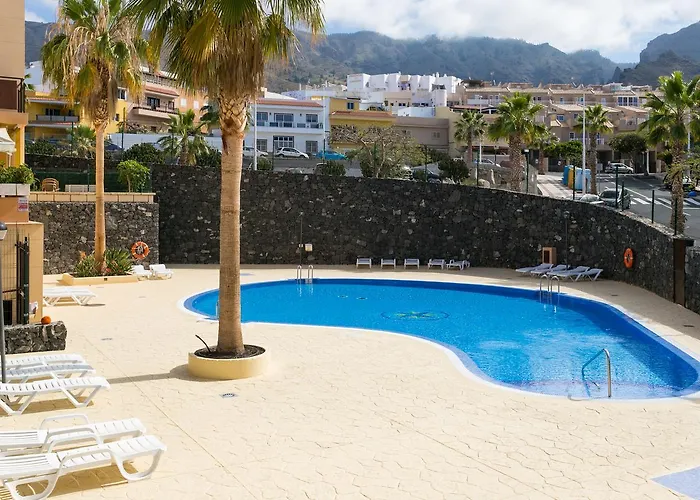 Adeje With Pool, Sea View And Free Wifi شقة *